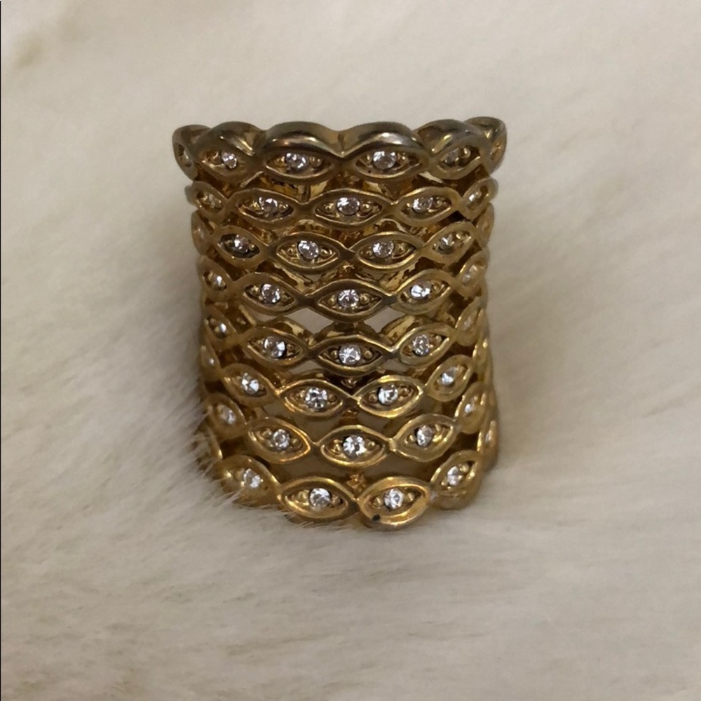 Brassy costume ring-make a bundle!